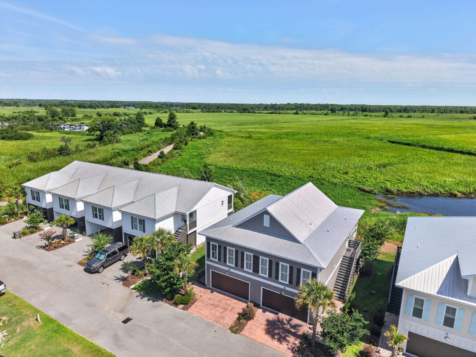 19 Red Skiff Ln. Photo 8