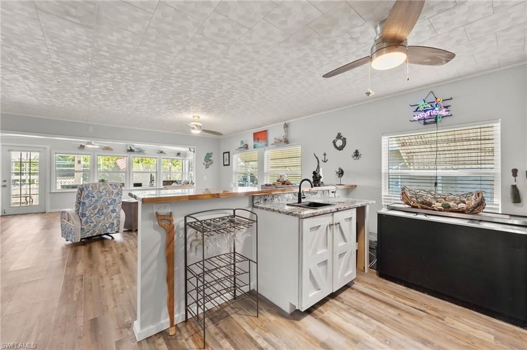 204 Sun Cir , Fort Myers, FL 33905 Photo