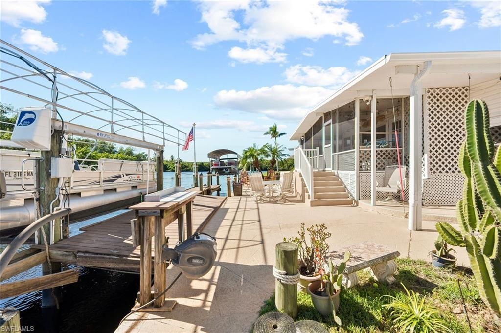 204 Sun Cir , Fort Myers, FL 33905 Photo