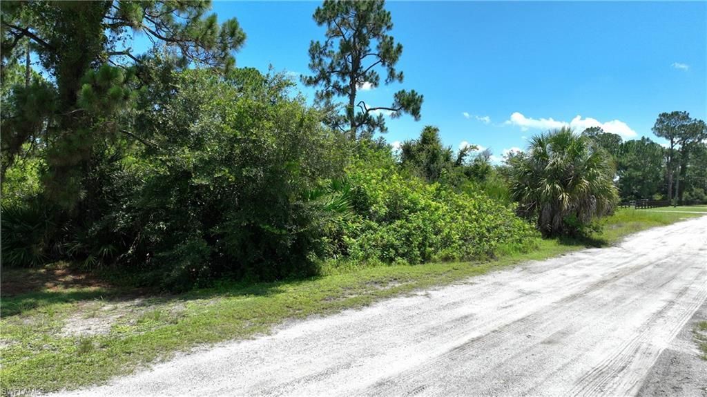 7654 20th Pl , Labelle, FL 33935 Photo