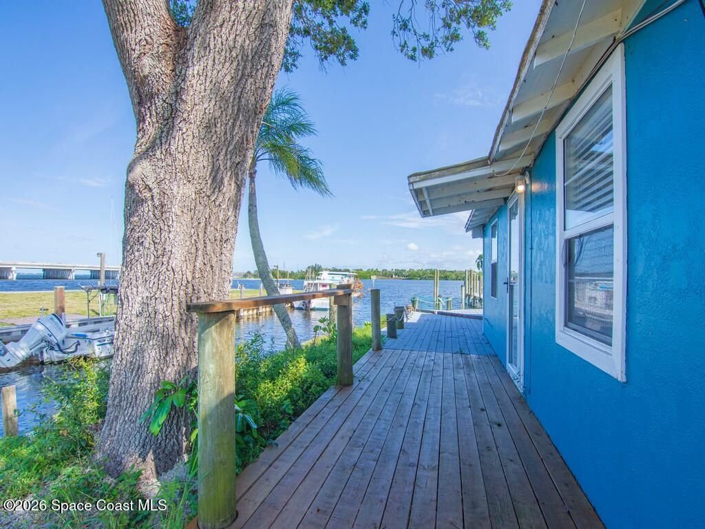 3965 Canal Drive , Sebastian, FL 32976 Photo