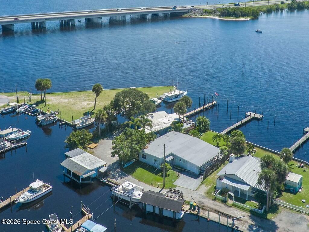 3965 Canal Drive , Sebastian, FL 32976 Photo