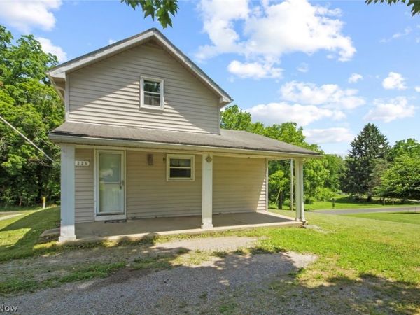 225 Union Street , Washingtonville, OH 44490