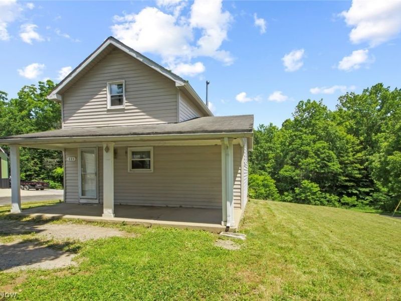 225 Union Street, Washingtonville, OH 44490 Photo 2