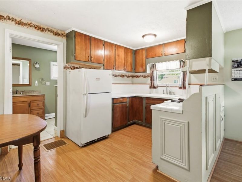 225 Union Street, Washingtonville, OH 44490 Photo 7