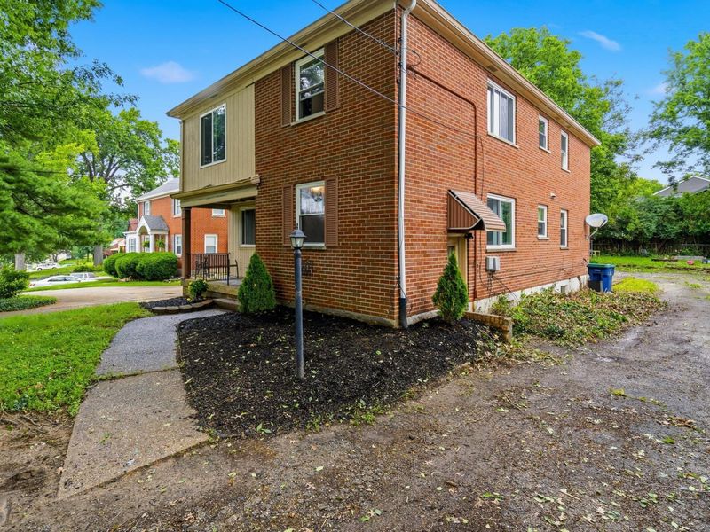 210 Kyles Lane, Covington, KY 41011 Photo 4