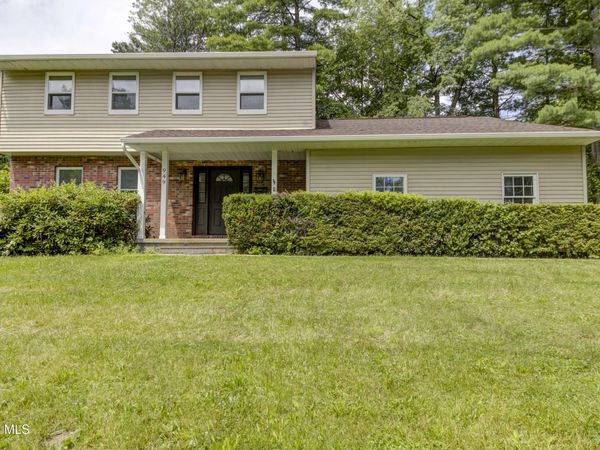 949 Morgan Avenue, Niskayuna, NY 12309
