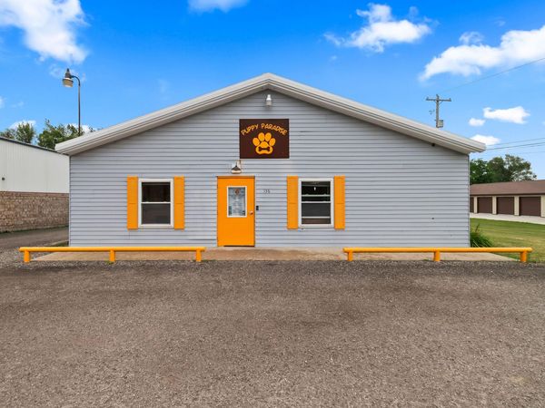 136 Concord Road, Jonesville, MI 49250