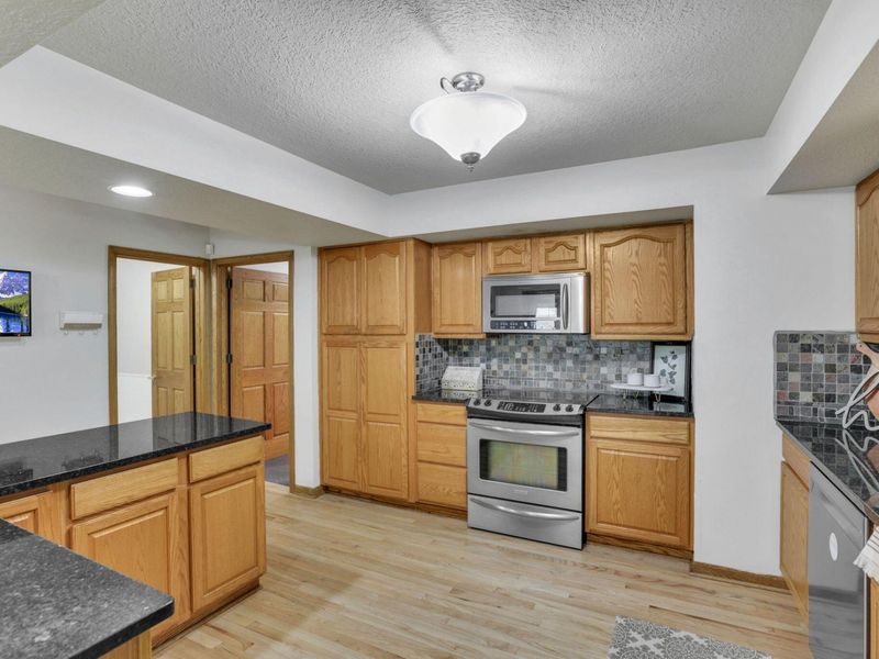200 Hazelton Etna Road SW, Pataskala, OH 43062 Photo 20