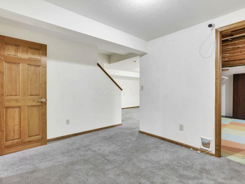 200 Hazelton Etna Road SW, Pataskala, OH 43062 Photo 55