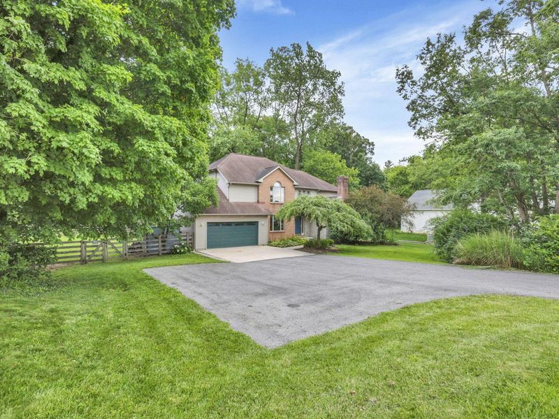 200 Hazelton Etna Road SW, Pataskala, OH 43062 Photo 6