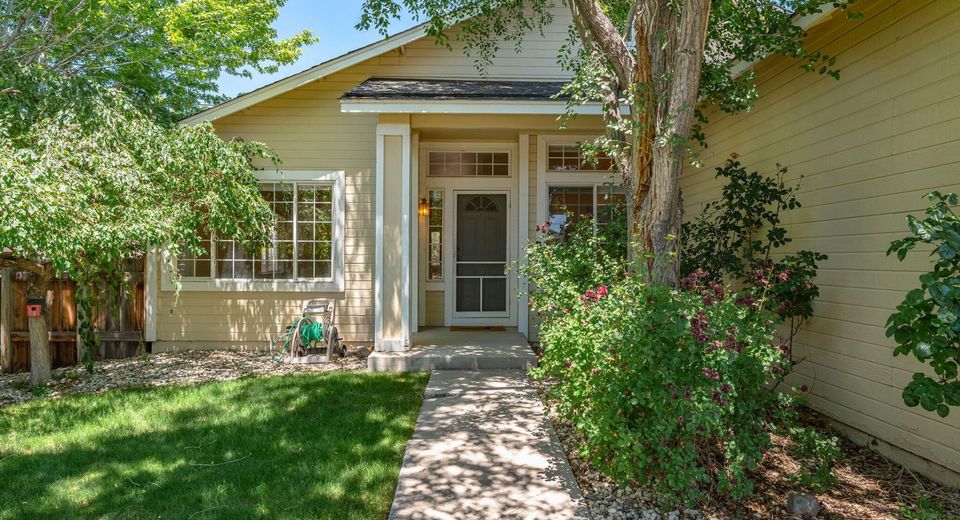 889 S University Park Loop, Reno, NV 89512 Photo