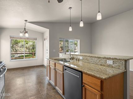 889 S University Park Loop, Reno, NV 89512 Photo