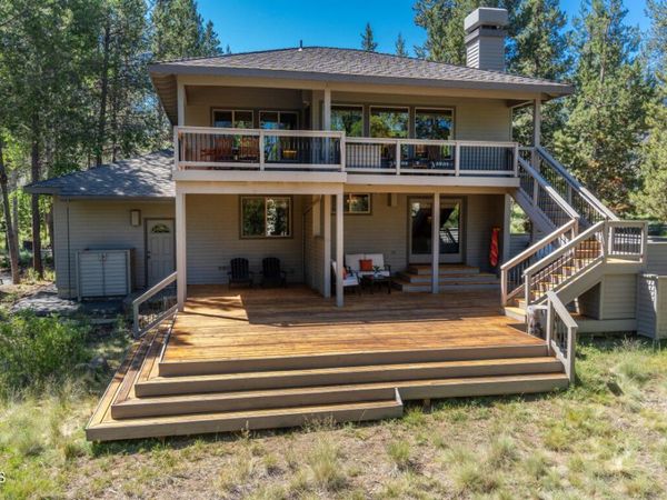 17396 Red Cedar Lane, Unit 10, Sunriver, OR 97707