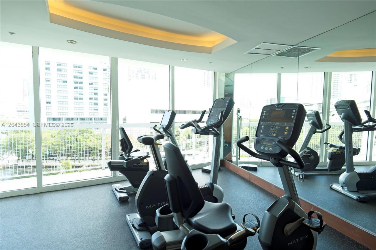 31 SE 5th, Unit 1203, Miami, FL 33131 Photo