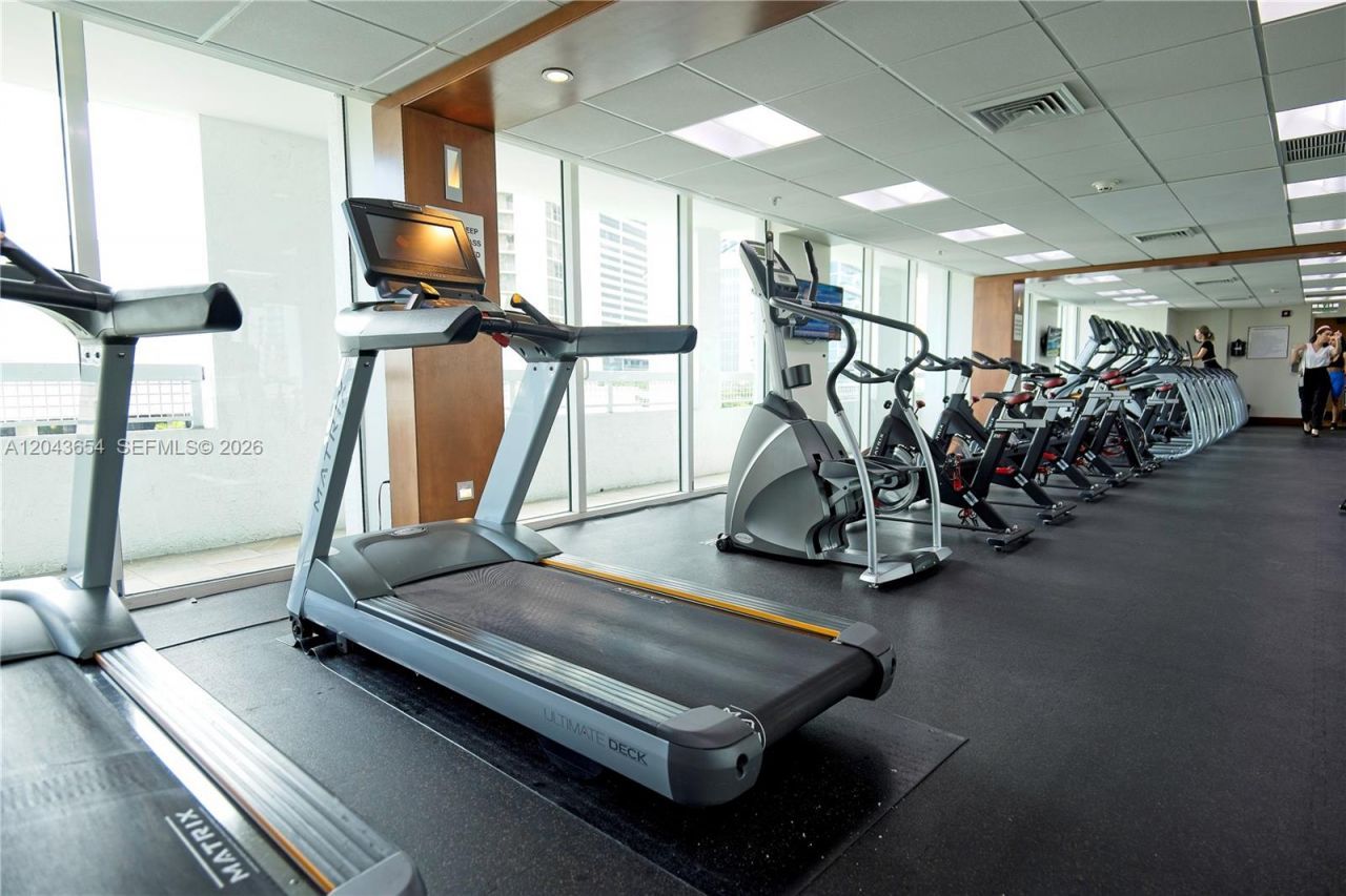 31 SE 5th, Unit 1203, Miami, FL 33131 Photo