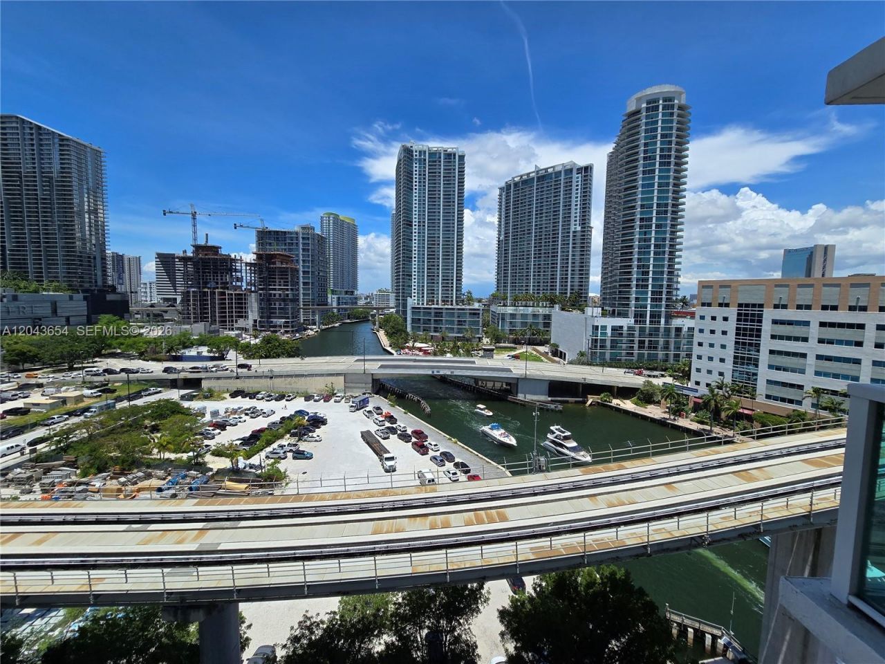 31 SE 5th, Unit 1203, Miami, FL 33131 Photo