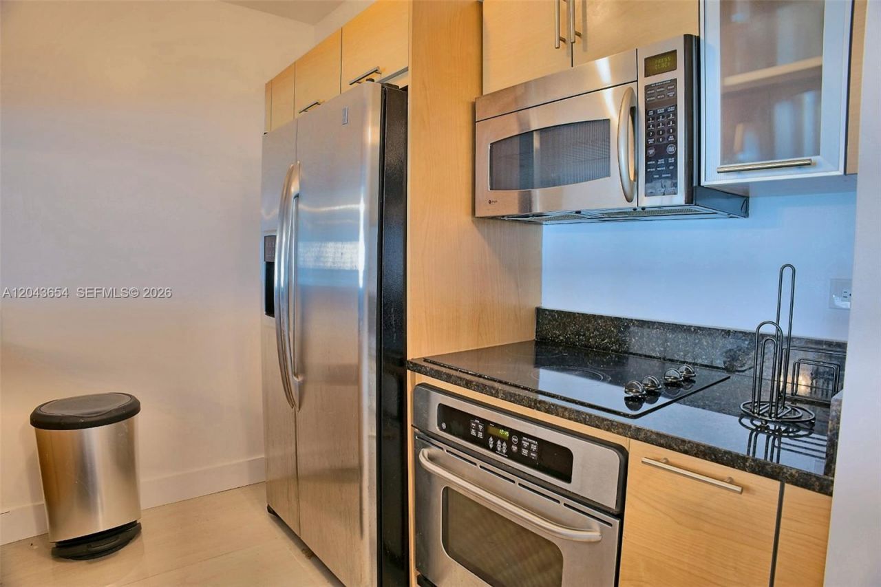 31 SE 5th, Unit 1203, Miami, FL 33131 Photo