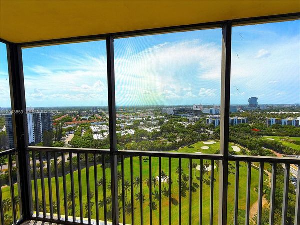 20335 W Country Club Dr , Unit 2210, Aventura, FL 33180