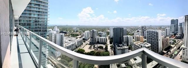 1111 SW 1st Ave , Unit 3225, Miami, FL 33130 Photo