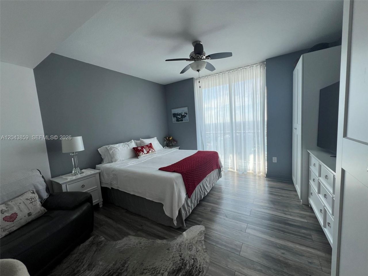 1111 SW 1st Ave , Unit 3225, Miami, FL 33130 Photo