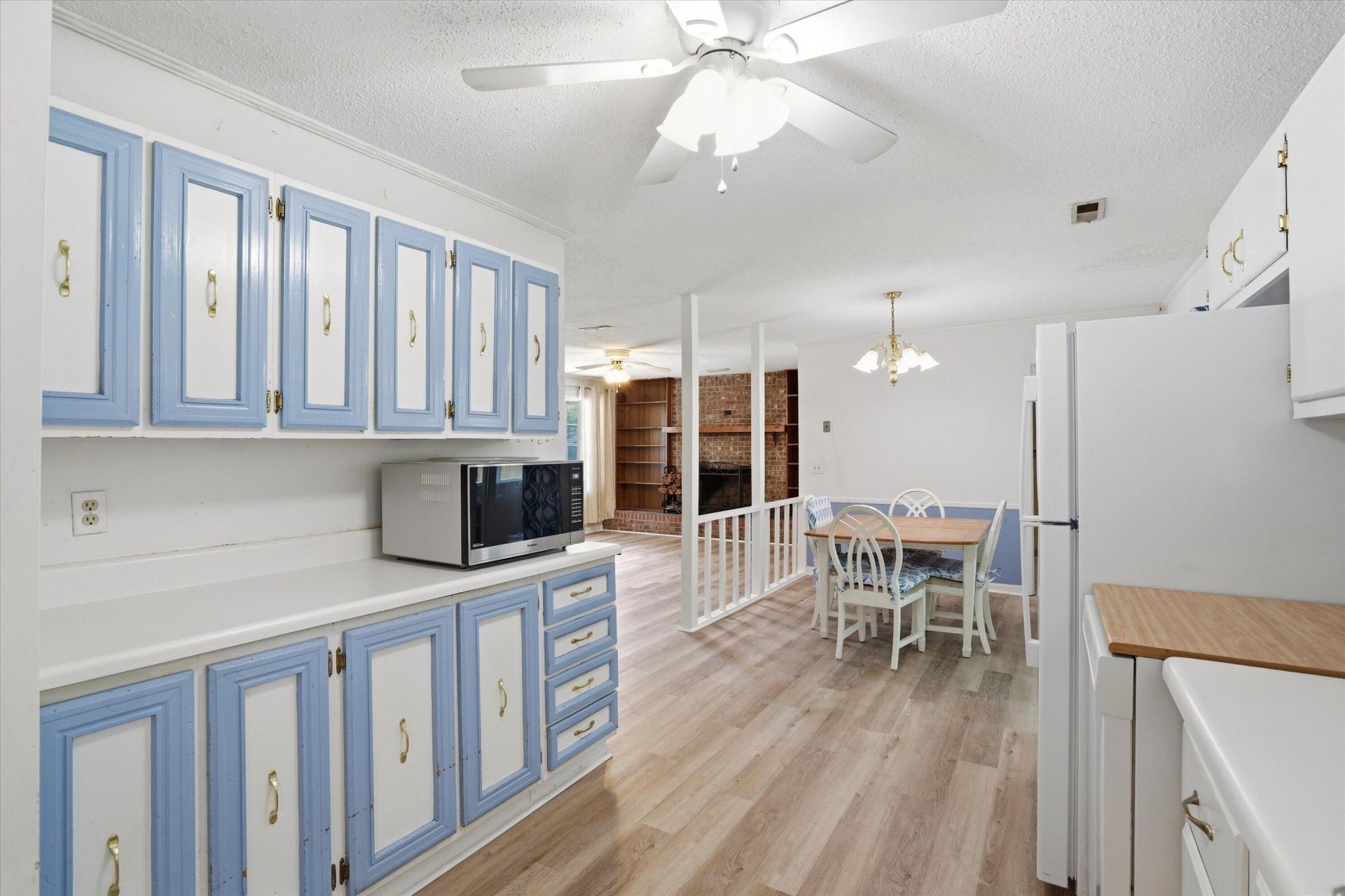 227 Farm Road Photo 10