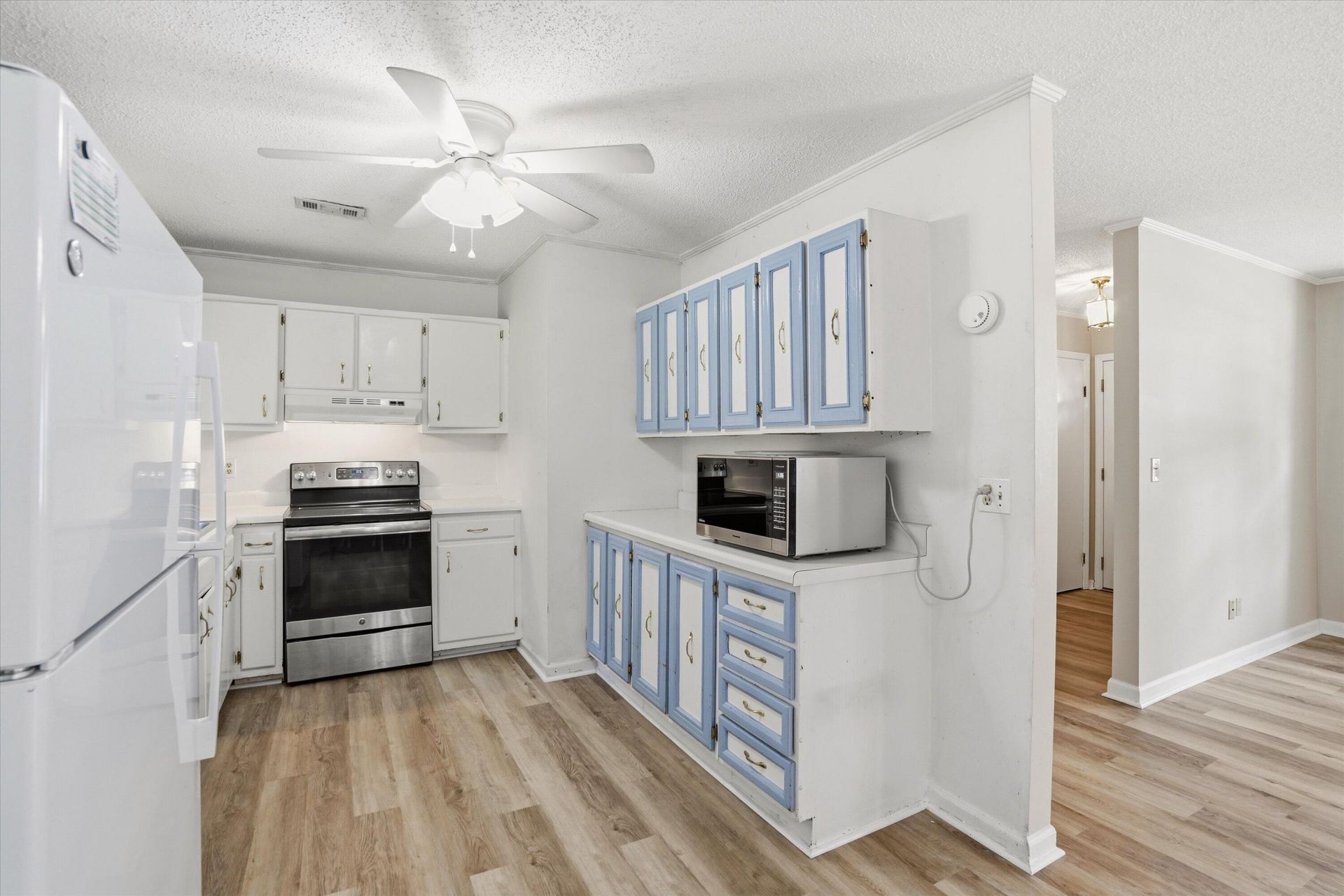 227 Farm Road Photo 12