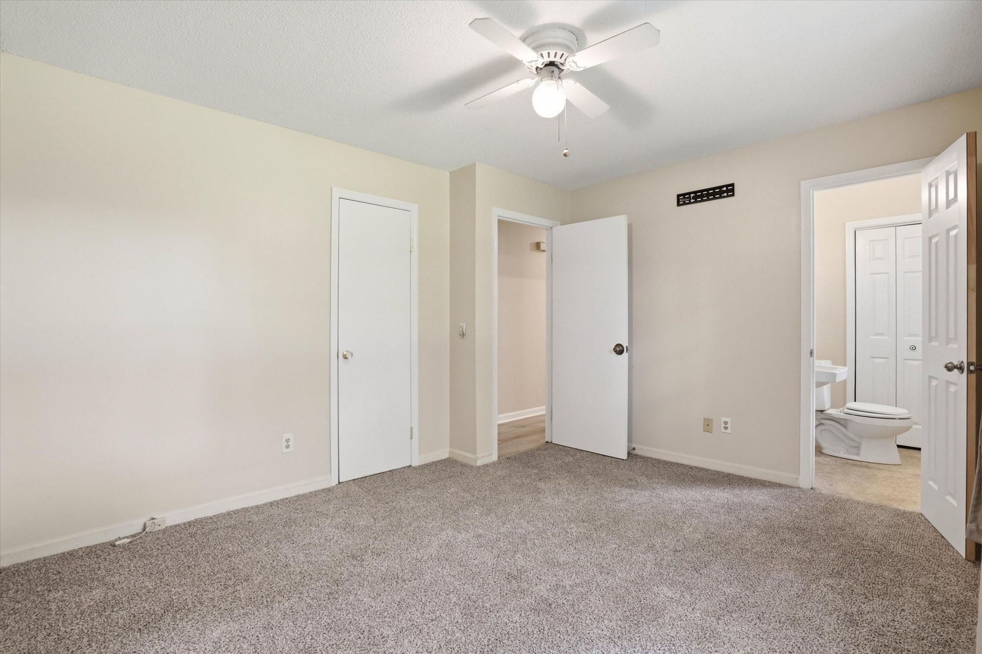 227 Farm Road Photo 19
