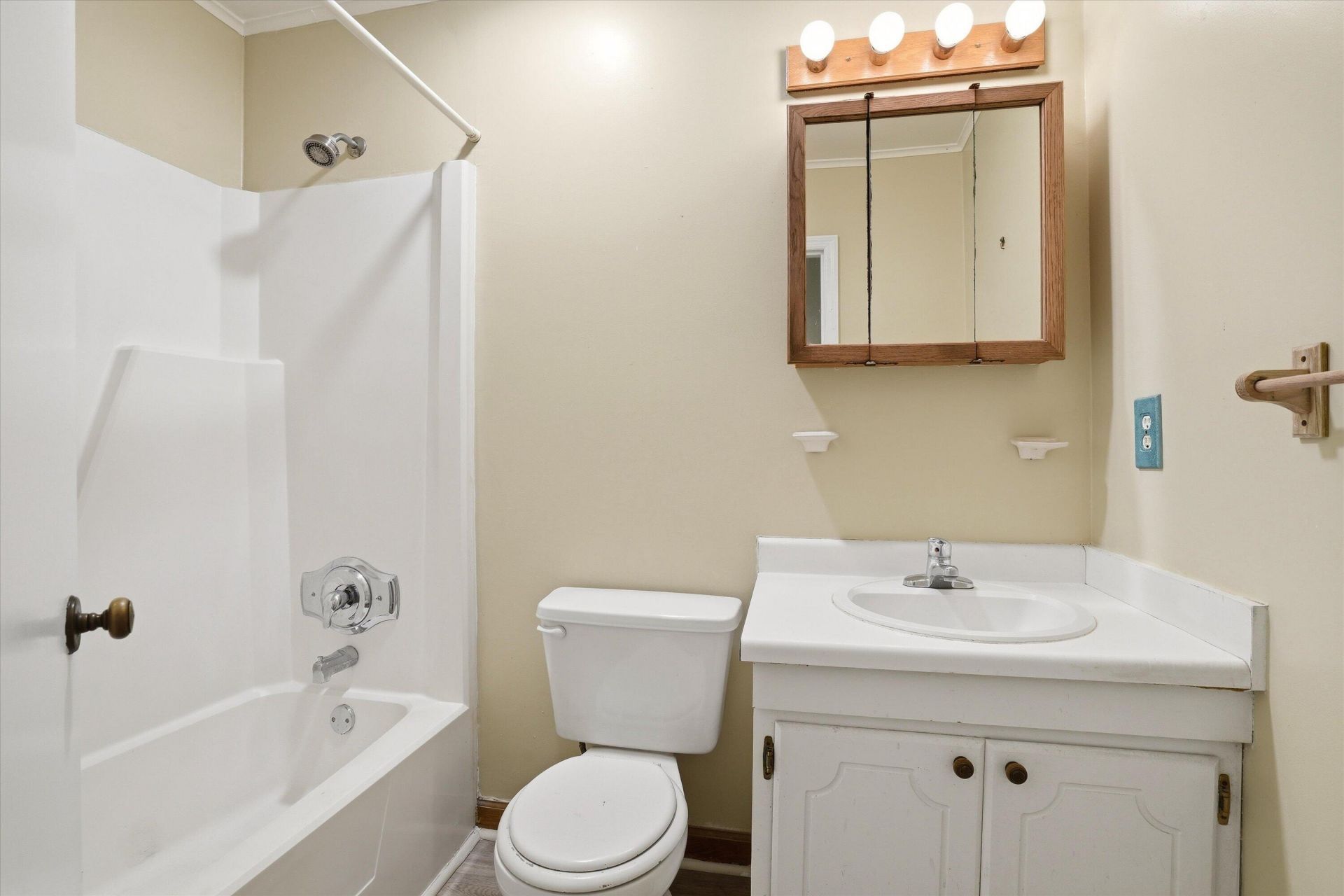 227 Farm Road Photo 22