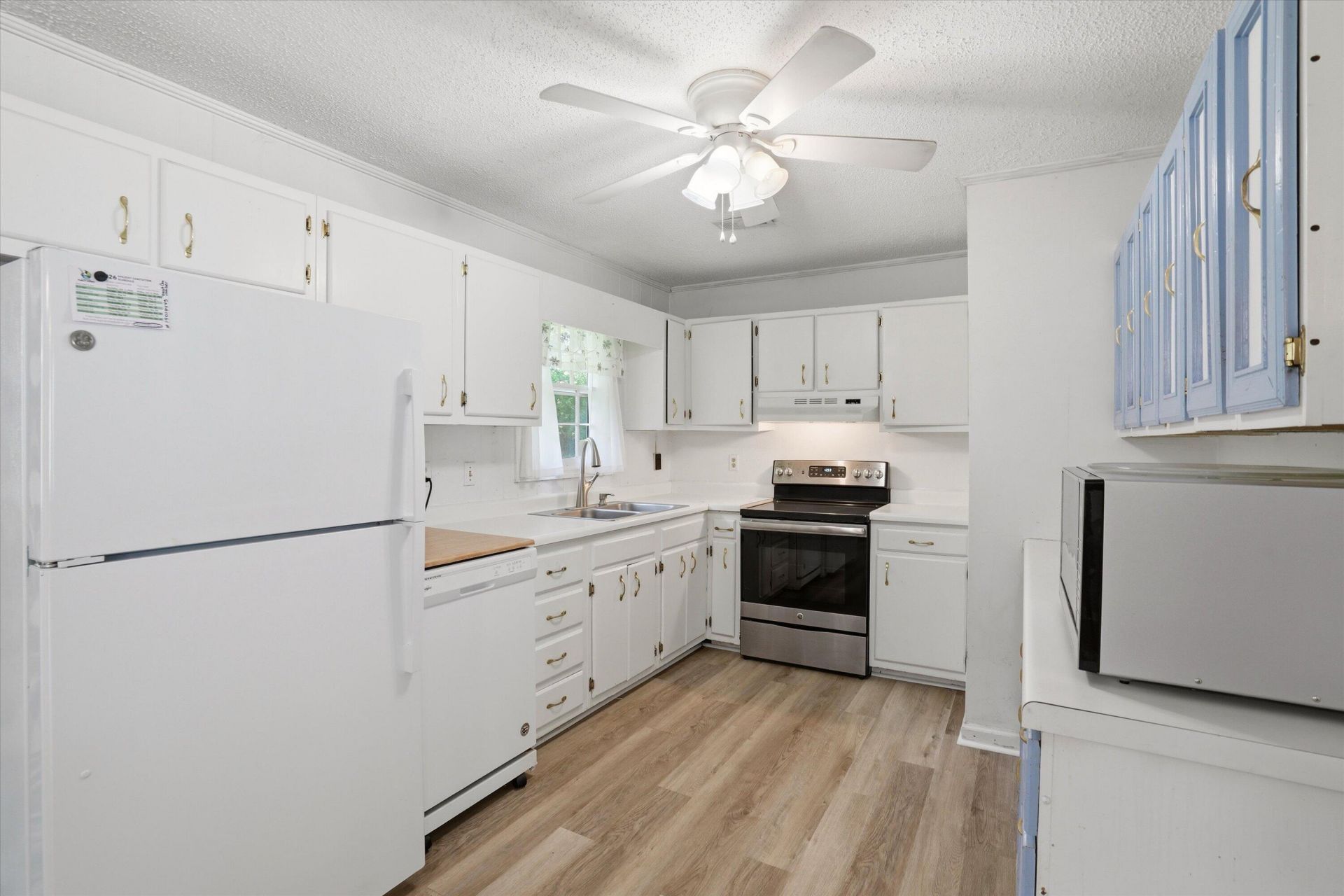 227 Farm Road Photo 8