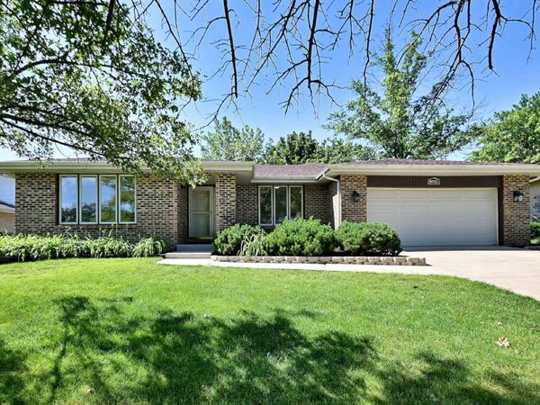 8931 Biloba Street , Orland Park, IL 60462
