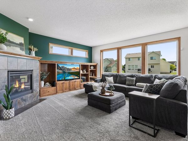 19280 Claremont Drive, Farmington, MN 55024