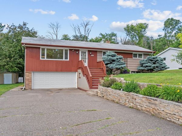 10724 32nd Avenue N, Plymouth, MN 55441