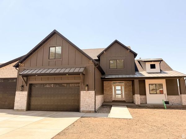 619 E MOUNTAIN RD. N, North Ogden, UT 84414