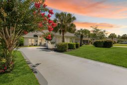 9805 Simonton Ct. photo 4