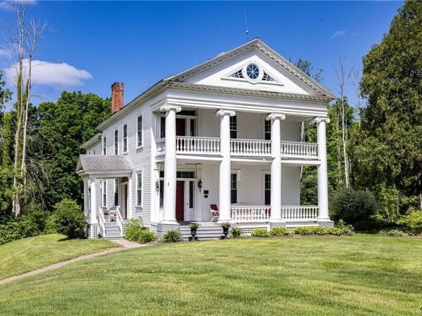 1 County Route 10 , Pennellville, NY 13132