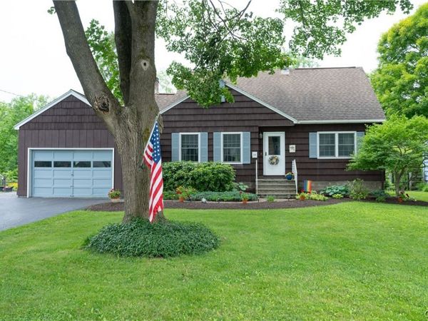 224 Falls Boulevard , Chittenango, NY 13037