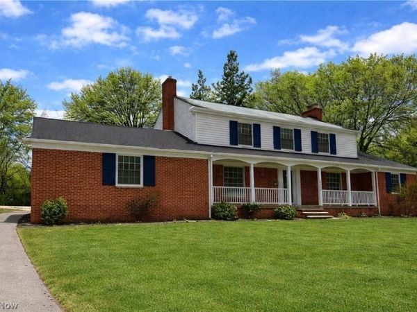 22350 S Woodland Road , Shaker Heights, OH 44122