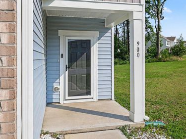 900 Berkeley Glen Road, Zebulon, NC 27597