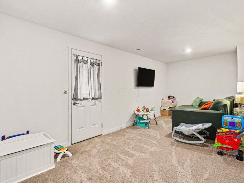 135 Coyote Willow Drive, Unit 39B, Reynoldsburg, OH 43068 Photo 12