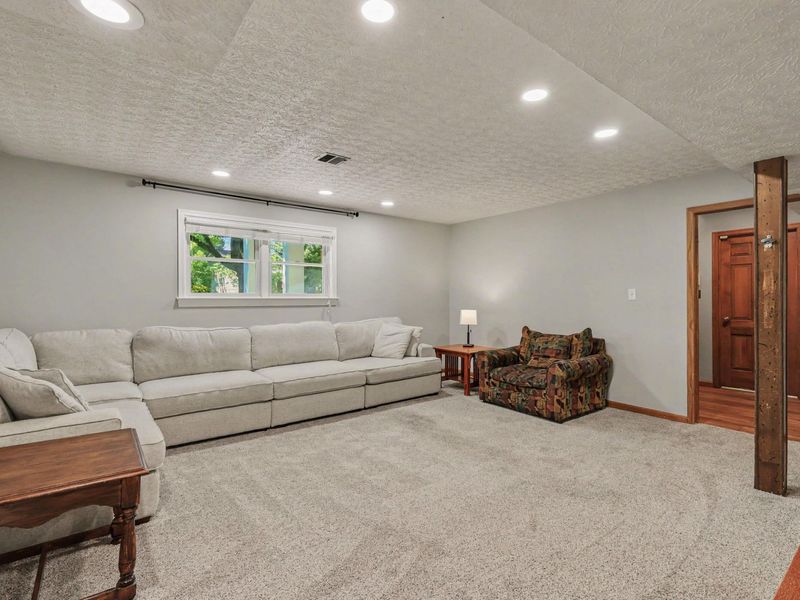 1868 Mount Vernon Drive, Covington, KY 41011 Photo 18