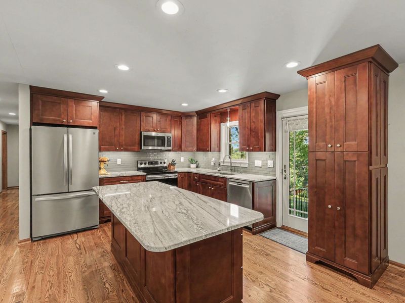1868 Mount Vernon Drive, Covington, KY 41011 Photo 5