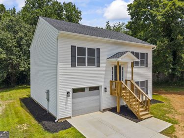 3850 Deaton Road, Flowery Branch, GA 30542