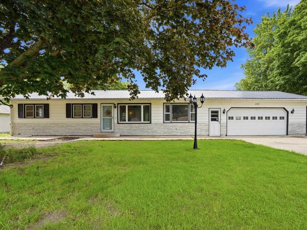 322 Crestridge Drive, Waterloo, IA 50702