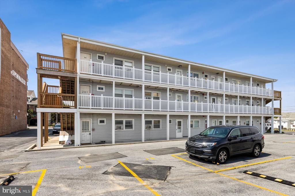 12 72ND STREET , OCEAN CITY, MD 21842
