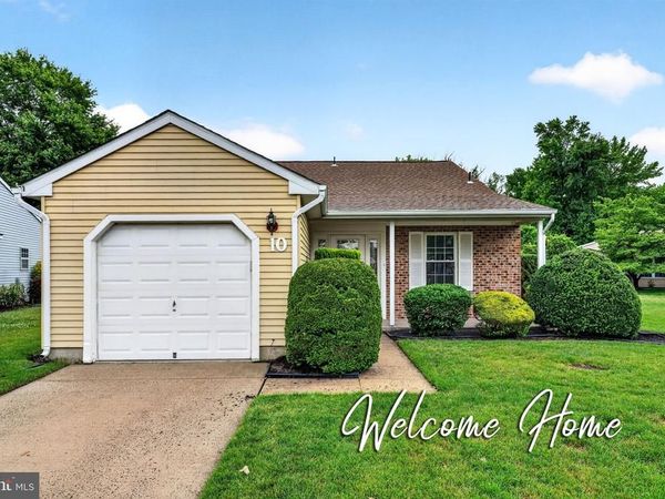 10 OPAL COURT, MOUNT LAUREL, NJ 08054