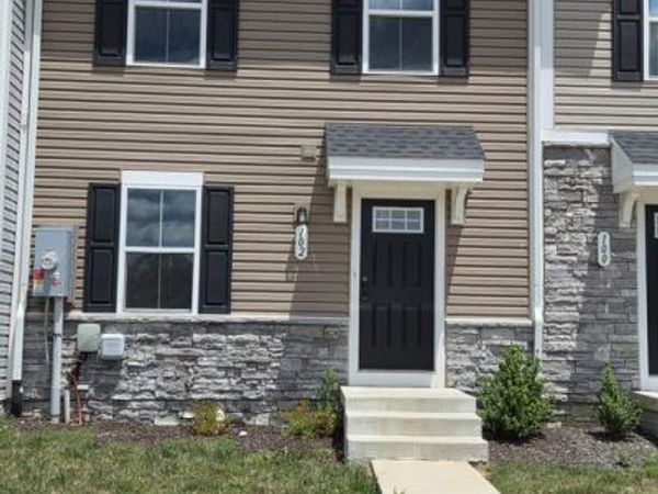 102 SPRING PLACE, STRASBURG, VA 22657