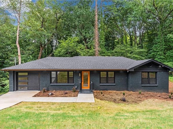 1300 Aniwaka Avenue SW, Atlanta, GA 30311