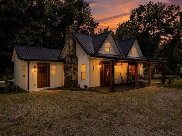 130 Old Blairsville Highway , Talking Rock, GA 30175