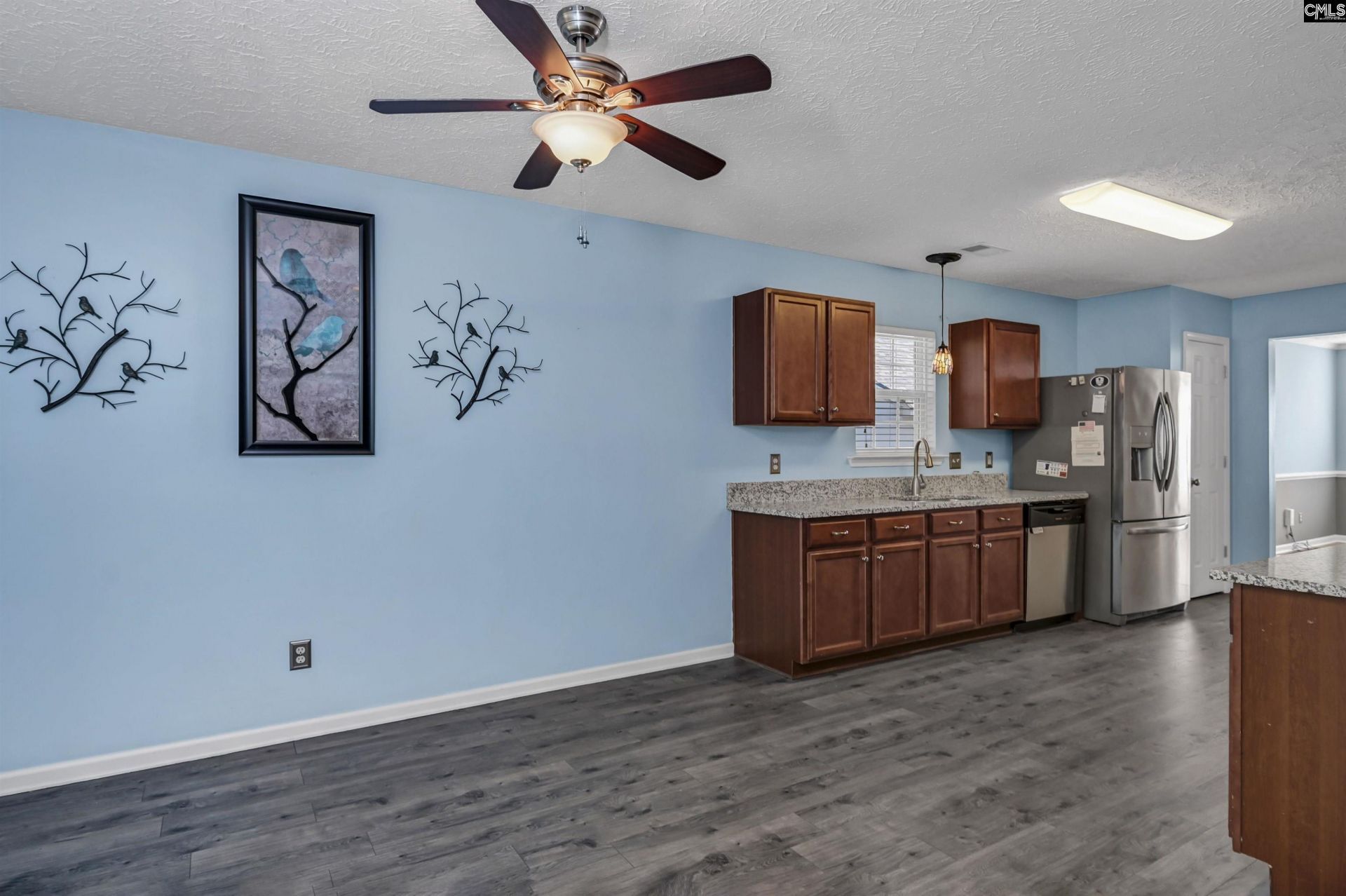 215 Sorrel Tree Drive  Photo 12